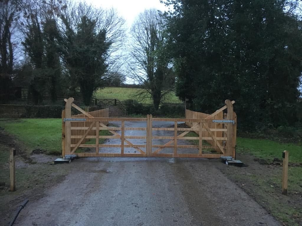 Bespoke Five Bar Gate with Underground Automation