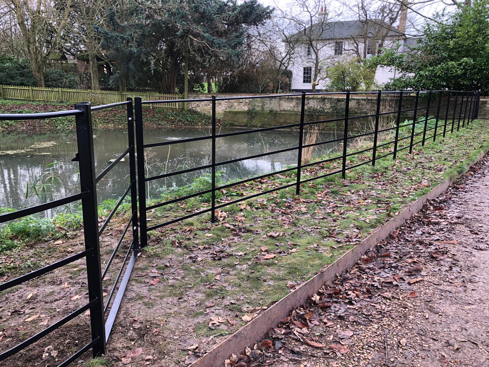 Estate Fencing and Gate